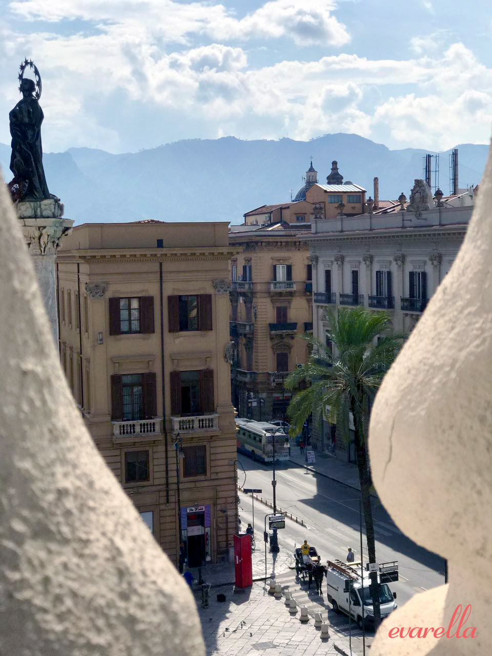 larinascente palermo aussicht dachterrasse Blick auf die Via Roma – La Rinascente Palermo